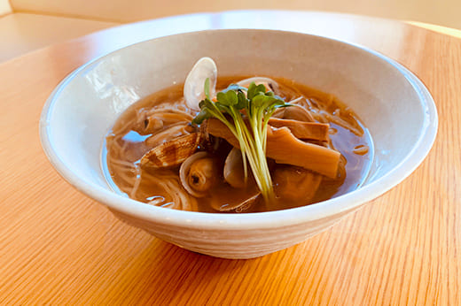頂湯 SORA あさり塩ラーメン
