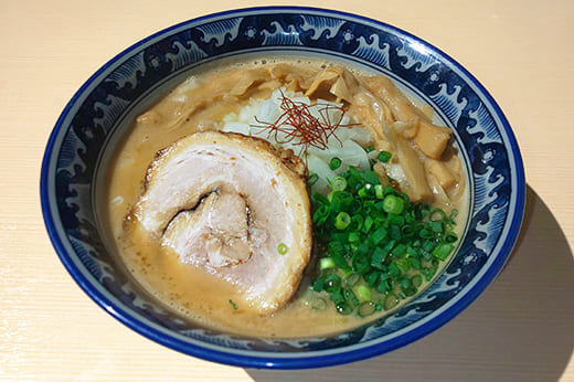 麺匠 佐蔵 濃厚海老味噌豚骨
