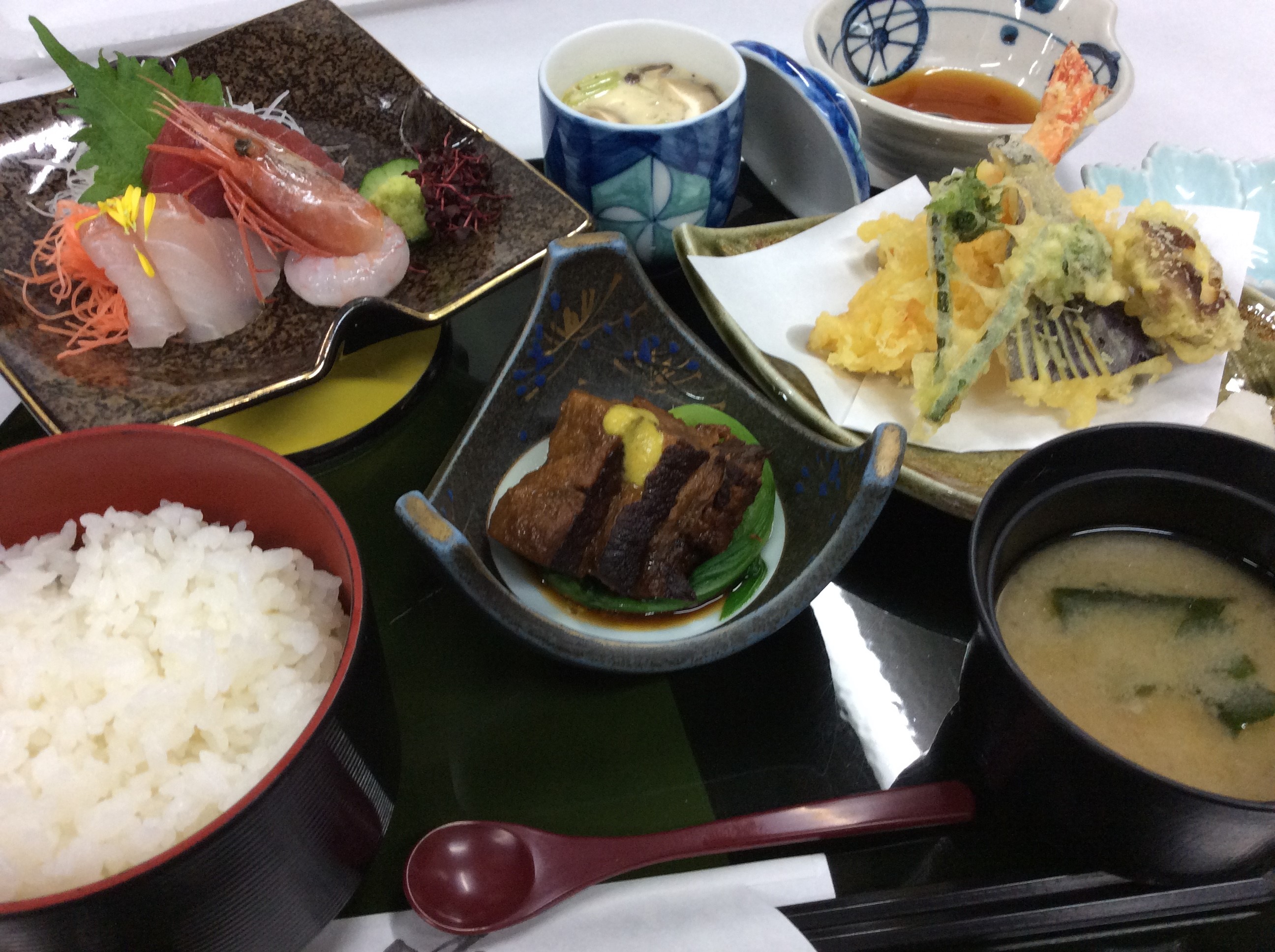 広々個室ありで、ゆったり広々ランチ会