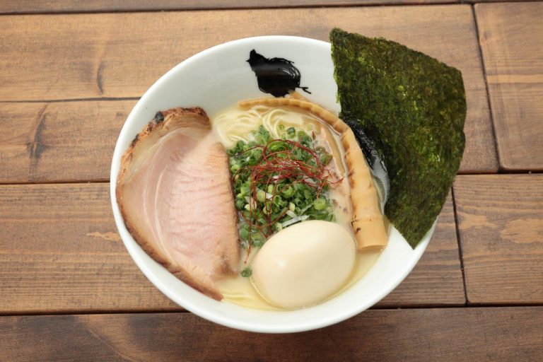 定番の鶏白